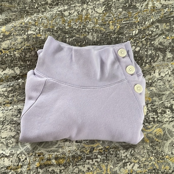 Lavender sweatshirt - Picture 1 of 7